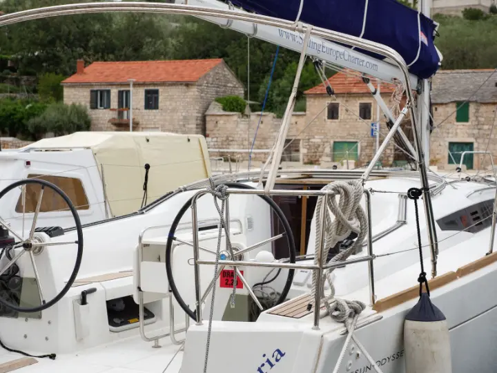 Sun Odyssey 349 - Exterior (photo taken 2019)
