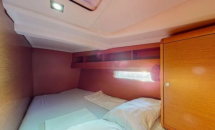 Jeanneau 469 - 