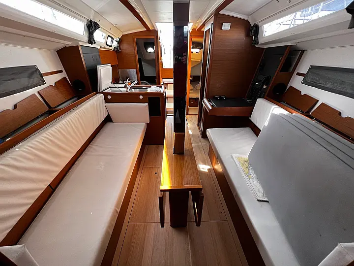 Sun Odyssey 349 - 